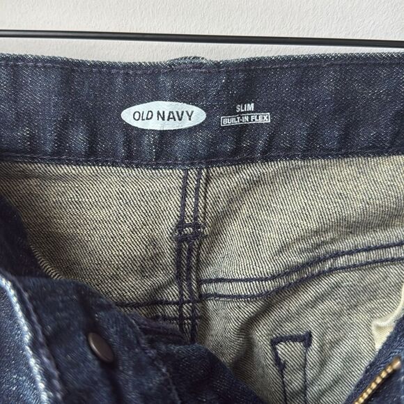 Old Navy Men’s Slim Built in Flex Dark Blue Denim Distressed Jeans - Picture 3 of 4